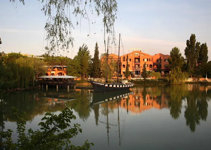 Hotel Villa Leri